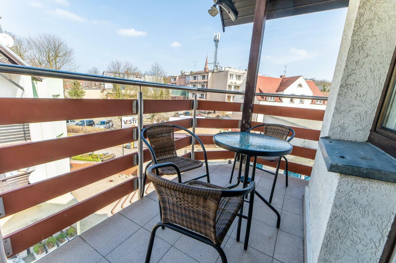 3-Bedroom Apartment Plac Neptuna By Noclegi Renters Miedzyzdroje Exterior photo
